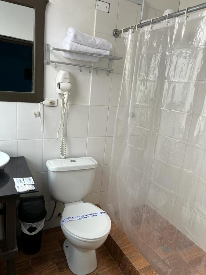 Hotel Perla Central Гуаякиль Экстерьер фото